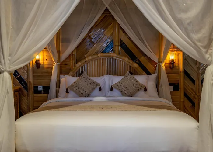 Velonia Iseh Hotel *