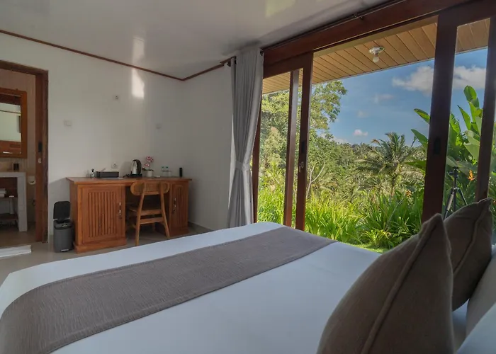 Velonia Iseh Sidemen (Bali)